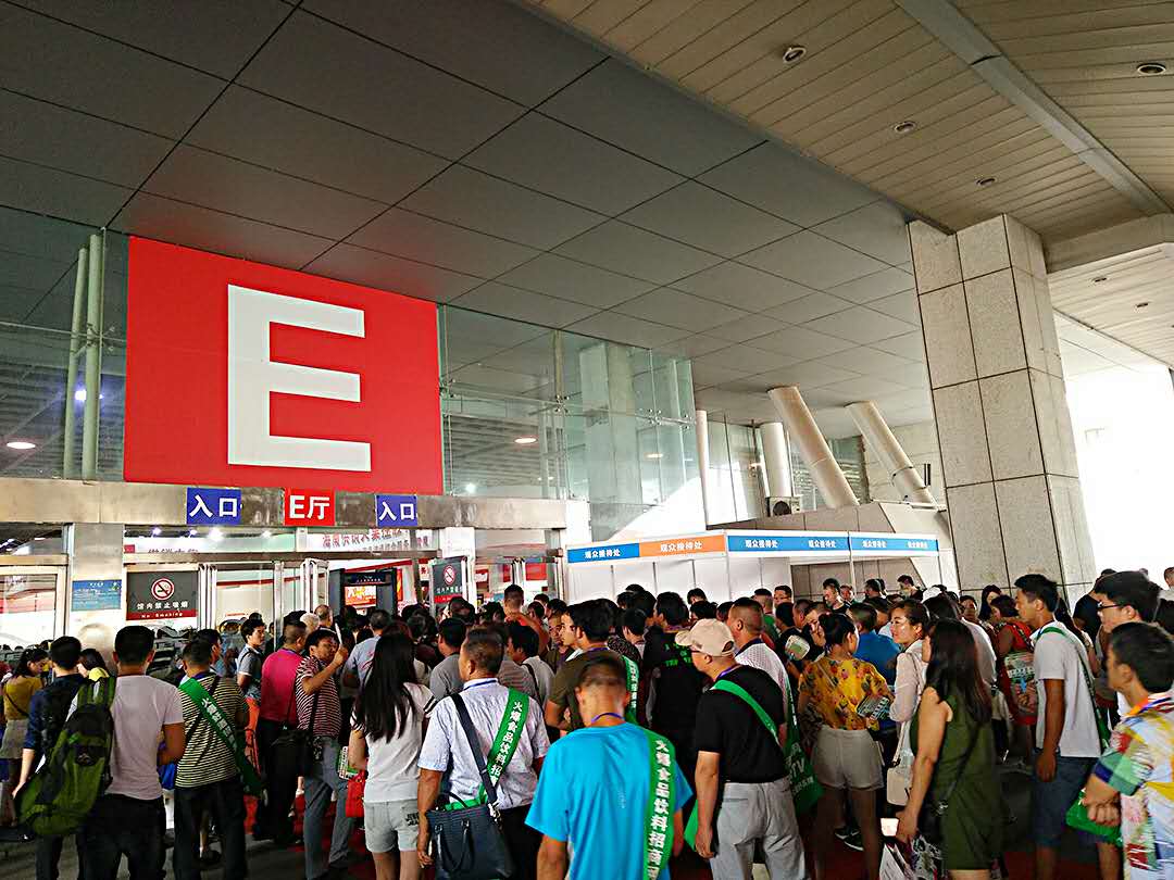 專業(yè)觀眾超5萬，供銷大集2016南京國(guó)際糖酒會(huì)于